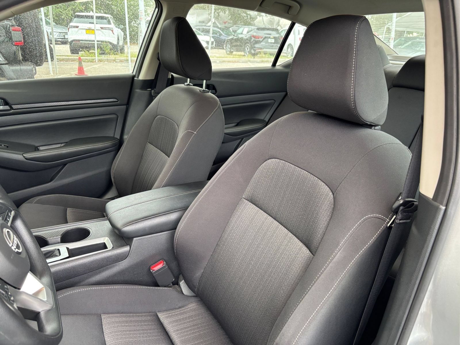 Used 2026 Nissan Altima 2.5 SV FWD image 34