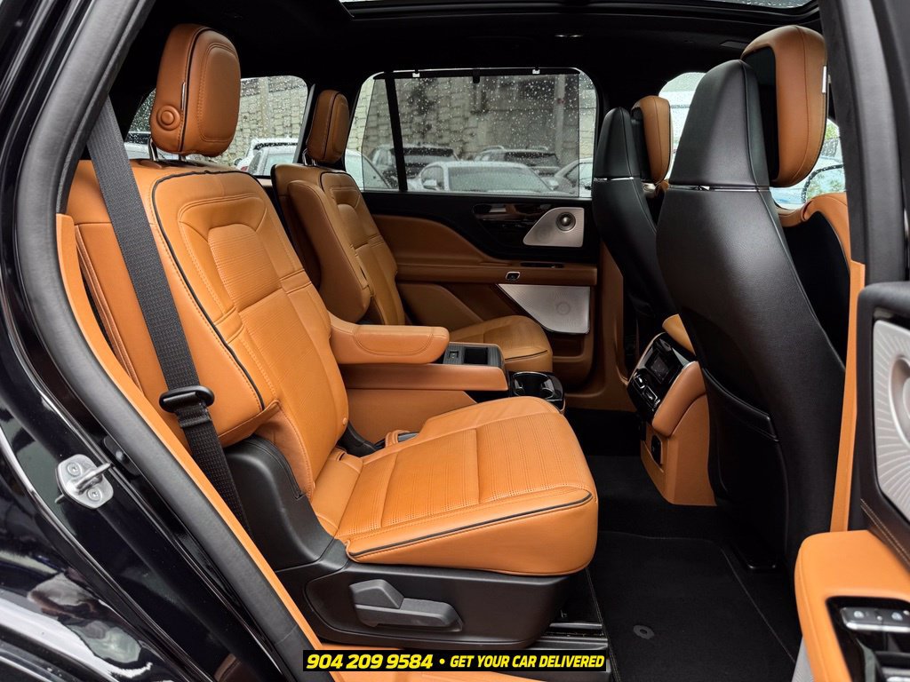 Used 2020 Lincoln Aviator Black Label w/ Dynamic Handling Package AWD/4WD image 37