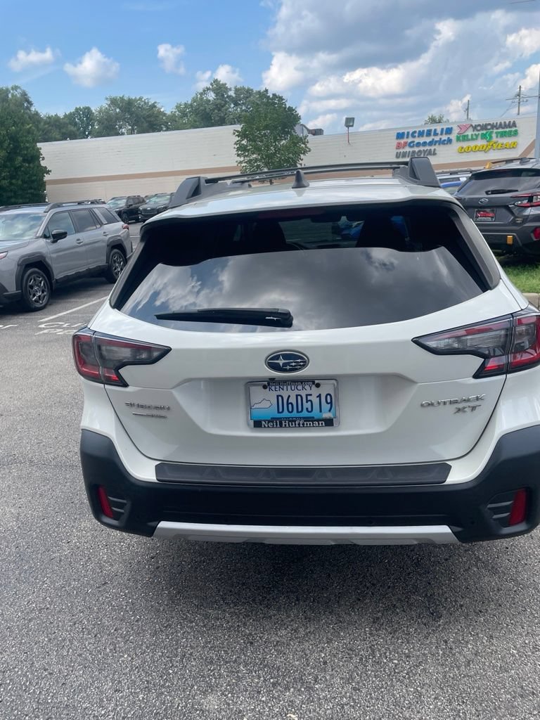 Used 2022 Subaru Outback Limited XT AWD/4WD image 9