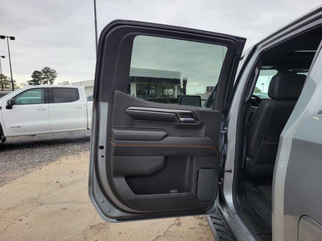 Used 2024 GMC Sierra 1500 AT4 w/ Technology Package image 26