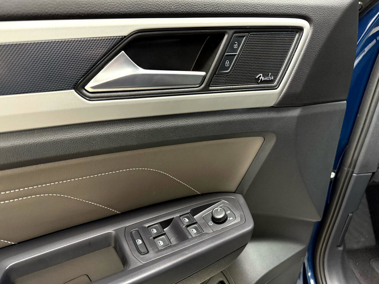 Used 2021 Volkswagen Atlas Cross Sport SEL Premium image 14