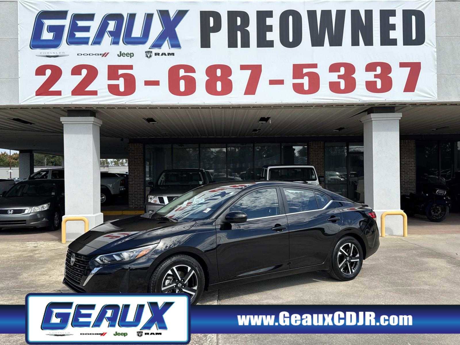 Used 2024 Nissan Sentra SV image 1