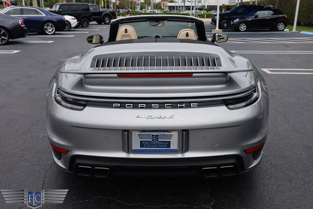 Used 2024 Porsche 911 Turbo S AWD/4WD image 9