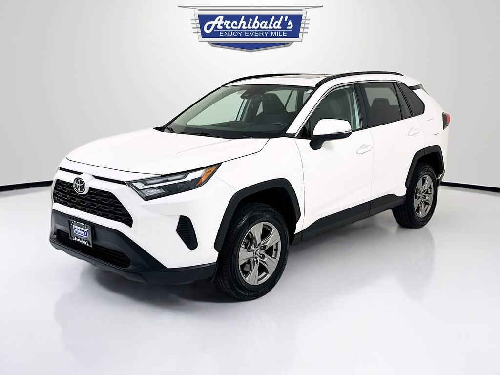 Used 2024 Toyota RAV4 XLE w/ Convenience Package AWD/4WD image 3