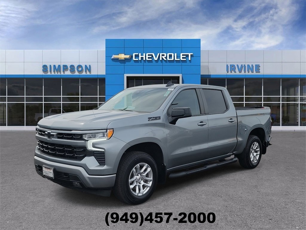 Used 2023 Chevrolet Silverado 1500 RST image 4