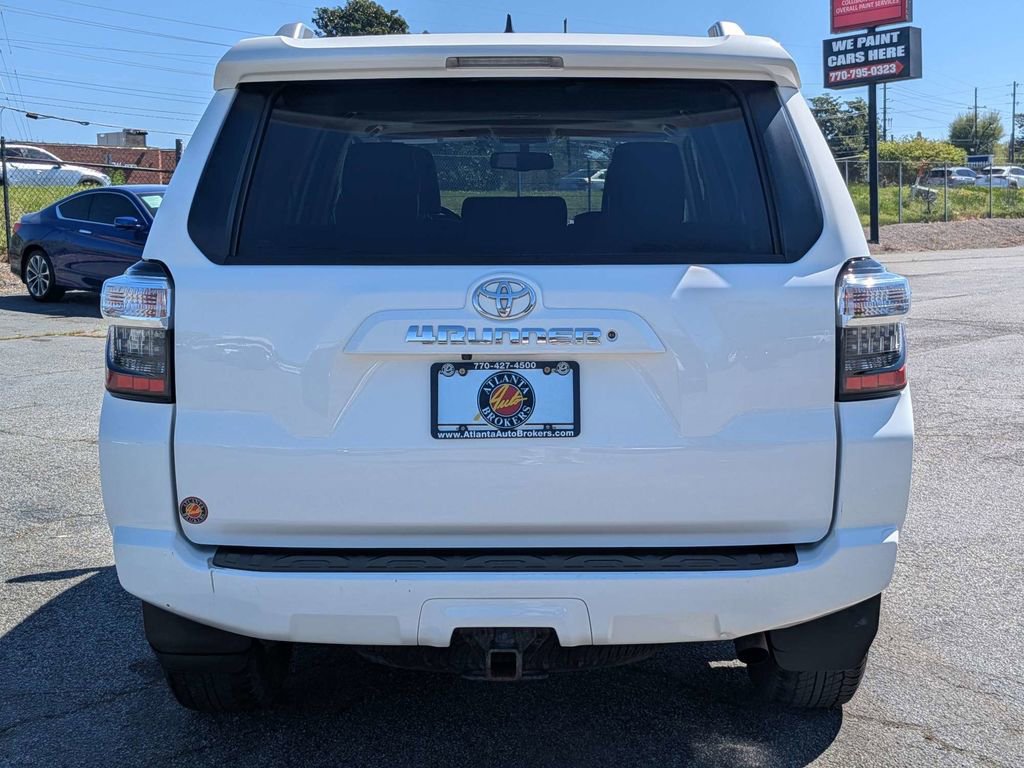 Used 2017 Toyota 4Runner SR5 Premium RWD image 6