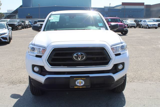 Used 2023 Toyota Tacoma SR5 RWD image 2