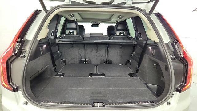 New 2026 Volvo XC90 T8 Core w/ Protection Package Premier AWD/4WD image 44
