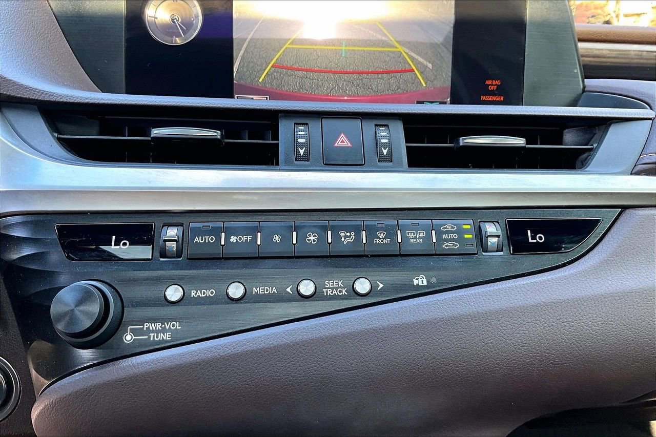 Used 2020 Lexus ES 350 w/ Premium Package image 18