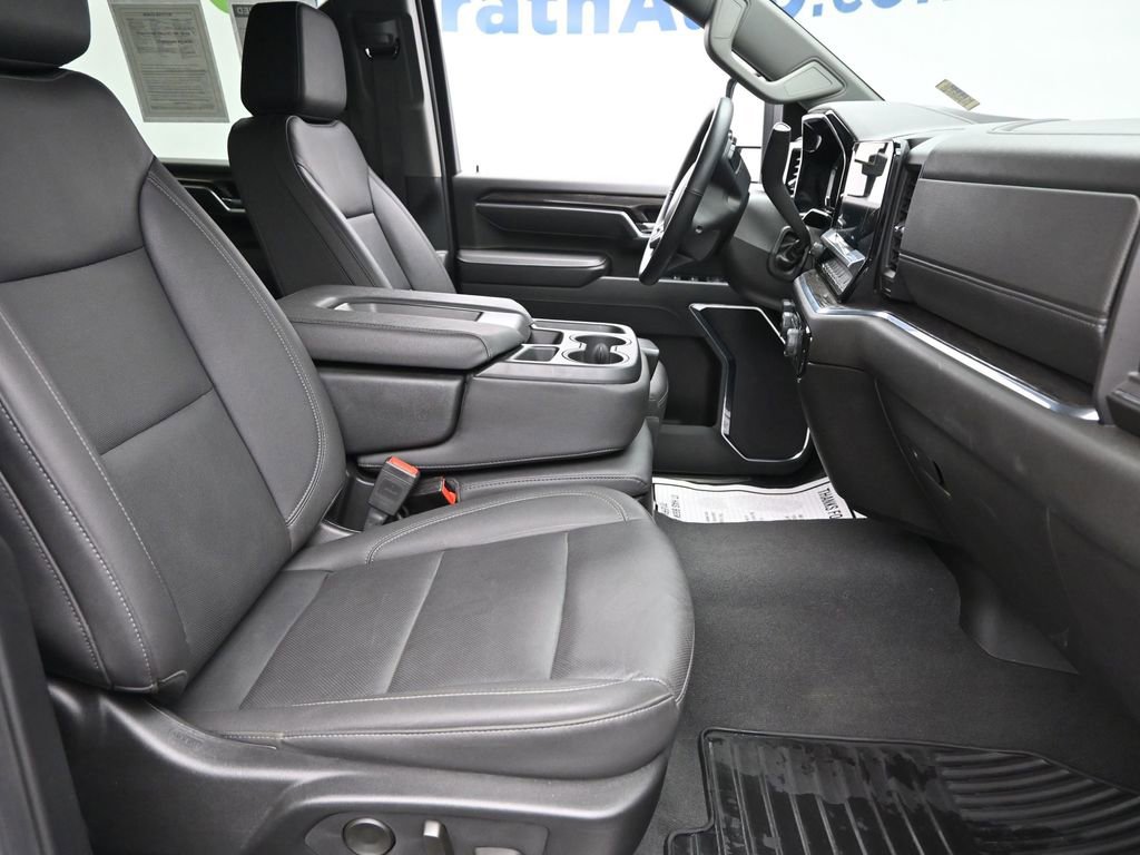 Certified 2025 Chevrolet Silverado 2500 LTZ image 7