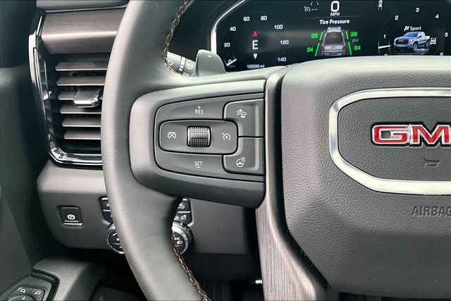 Used 2025 GMC Sierra 1500 AT4 w/ AT4 Premium Package AWD/4WD image 12