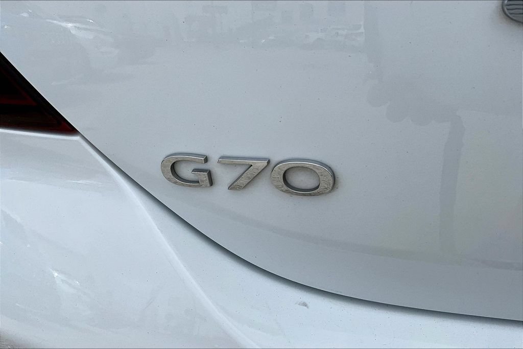 Used 2025 Genesis G70 2.5T RWD image 25