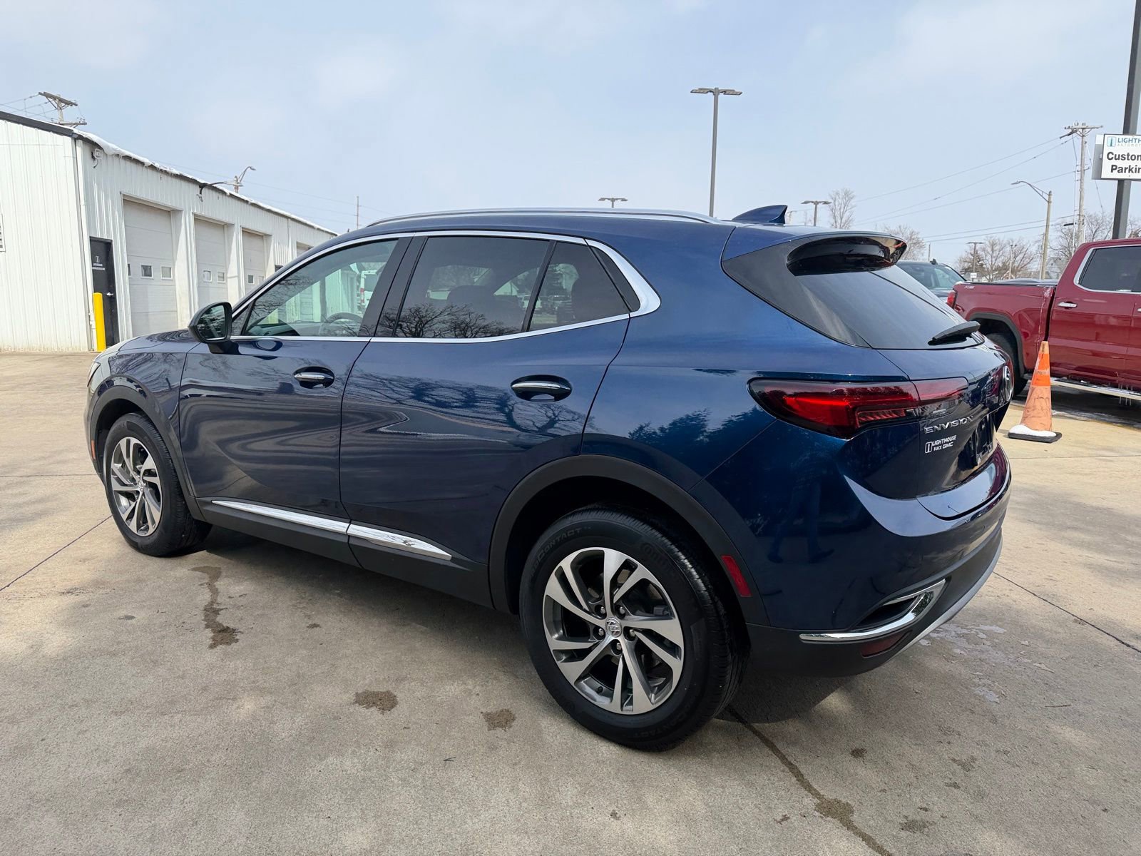 Used 2023 Buick Envision Essence image 28