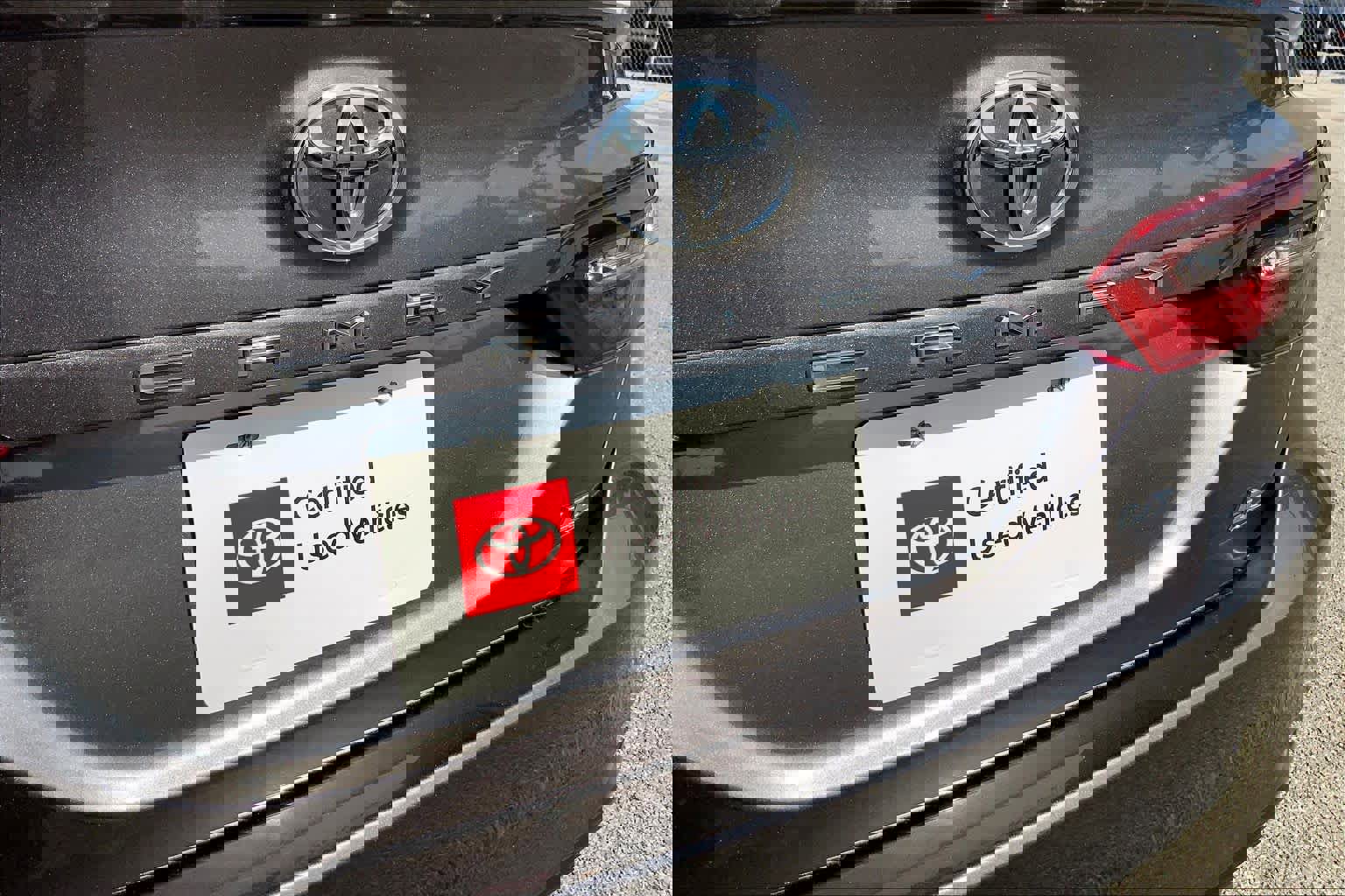 Certified 2023 Toyota Camry LE image 9