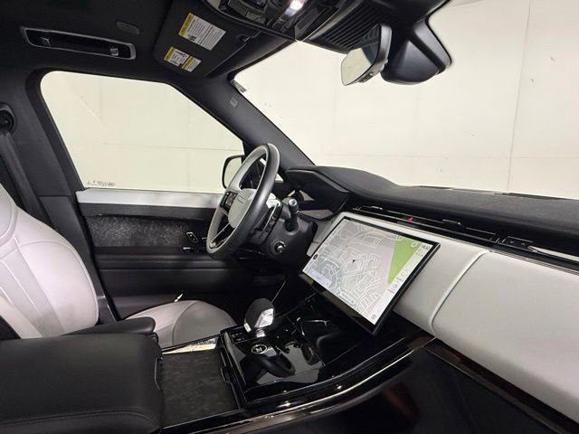 Certified 2025 Land Rover Range Rover Sport Dynamic SE AWD/4WD image 31