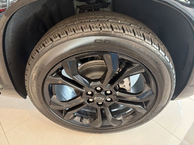 New 2027 Chevrolet Traverse RS AWD/4WD image 14