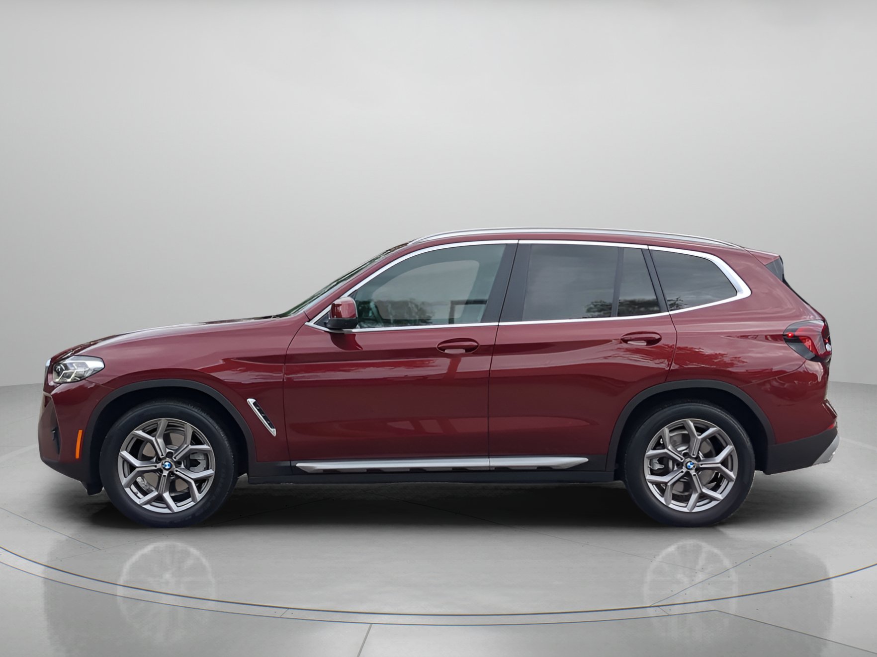 Used 2024 BMW X3 sDrive30i w/ Convenience Package RWD image 43