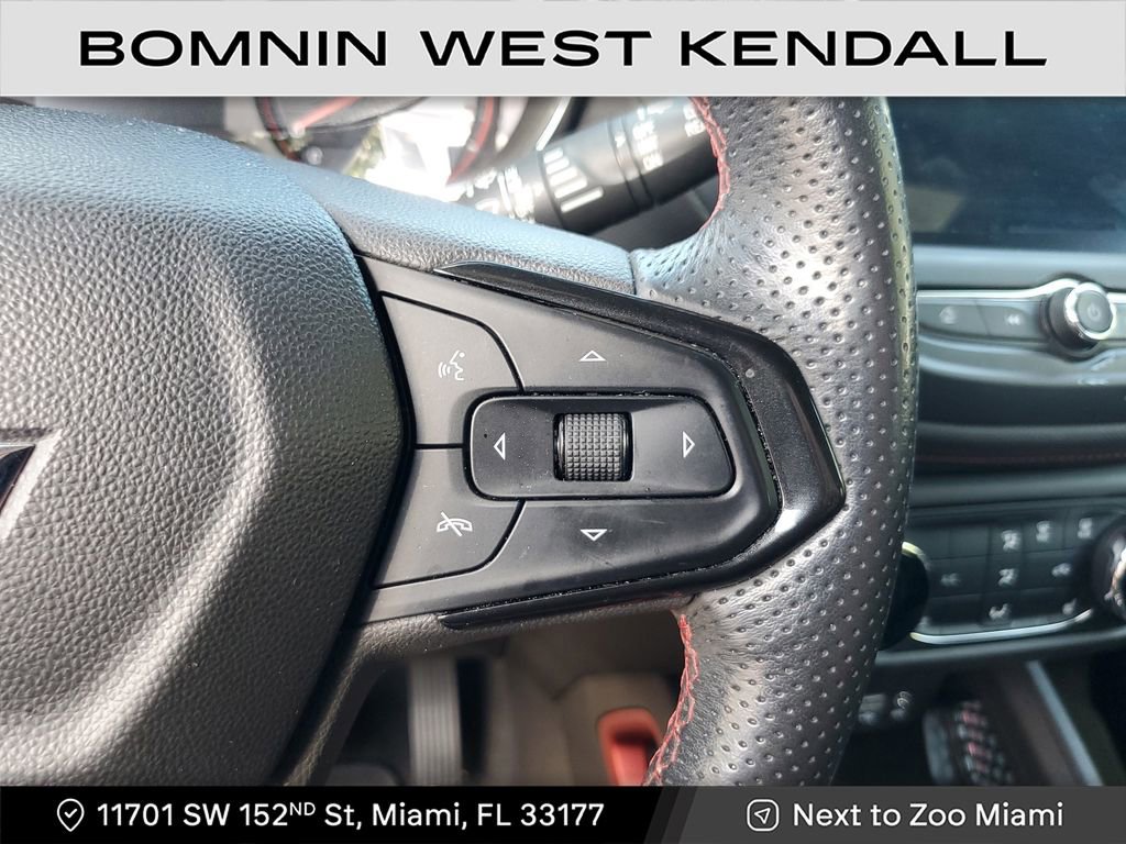 Used 2022 Chevrolet TrailBlazer RS image 29