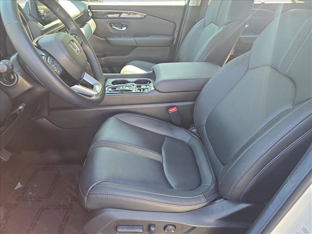 Certified 2025 Honda Pilot Touring image 14