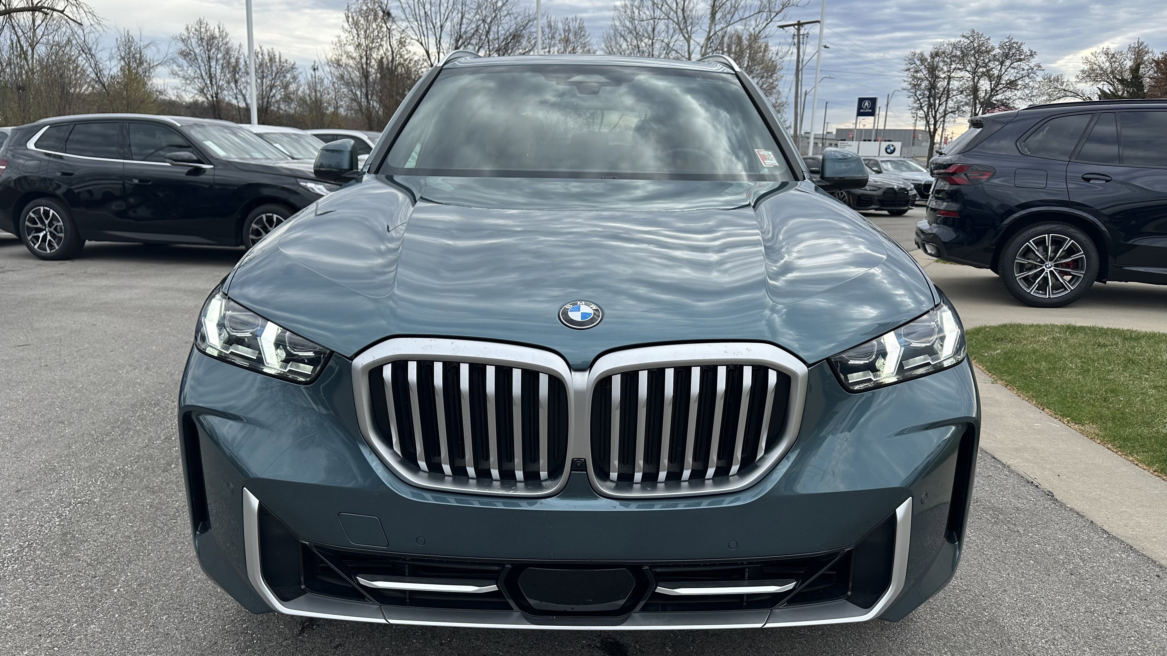 Certified 2025 BMW X5 xDrive40i AWD/4WD image 3