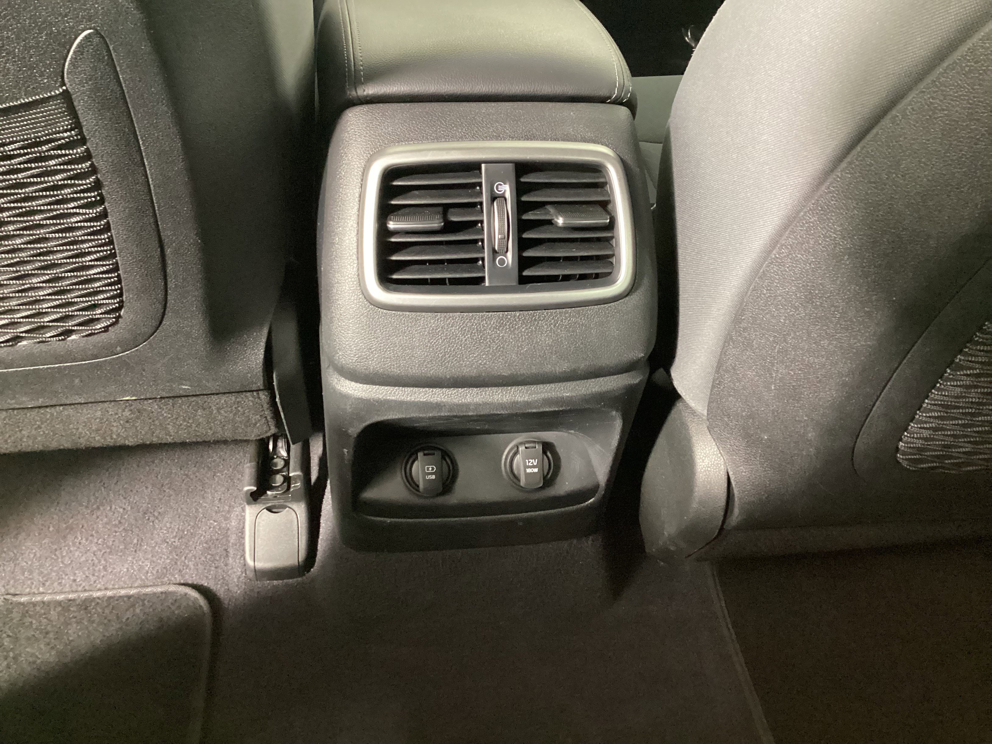 Used 2019 Kia Sorento LX w/ Option Group 020 image 16