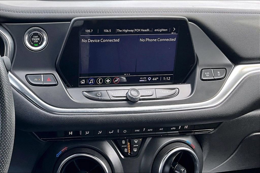 Used 2021 Chevrolet Blazer LT w/ LPO, Black Accent Package image 6