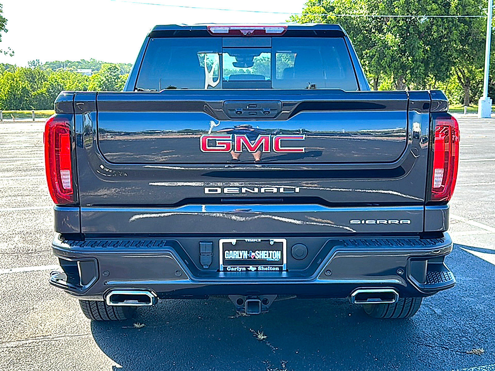 Used 2024 GMC Sierra 1500 Denali w/ Denali Reserve Package RWD image 7