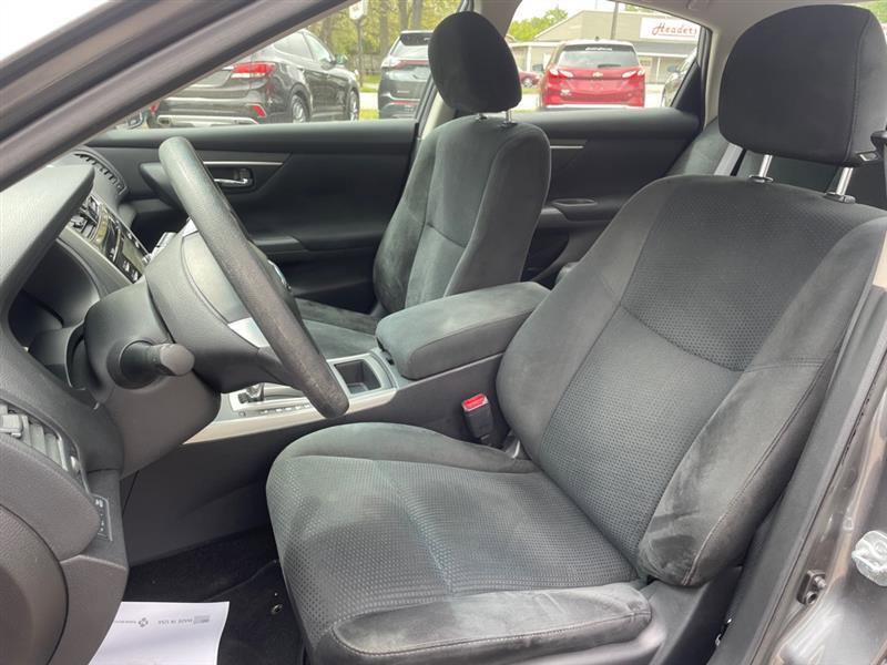 Used 2015 Nissan Altima 2.5 S w/ Power Driver Seat Package FWD image 10