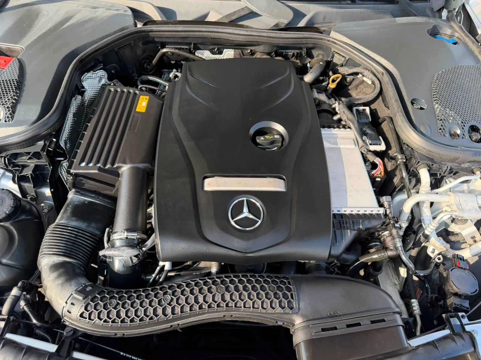 Used 2018 Mercedes-Benz E 300 image 14