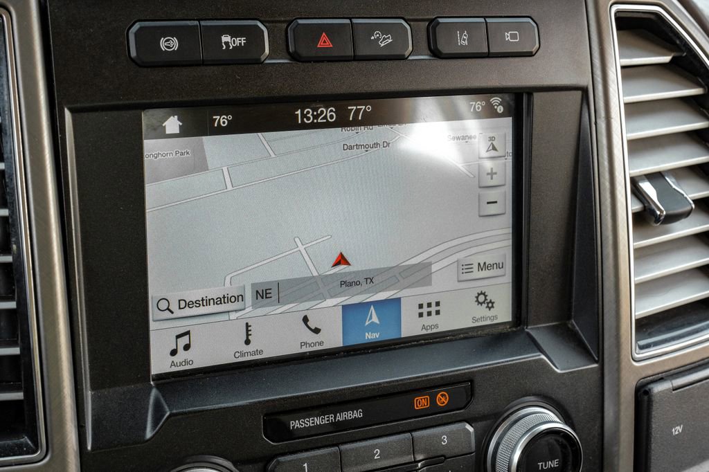 Used 2019 Ford F350 Limited image 21