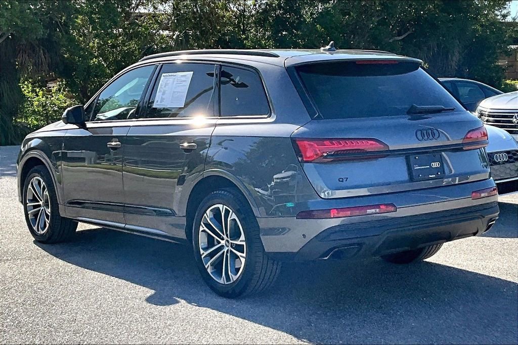 Used 2025 Audi Q7 2.0T Premium w/ Convenience Plus Package image 7