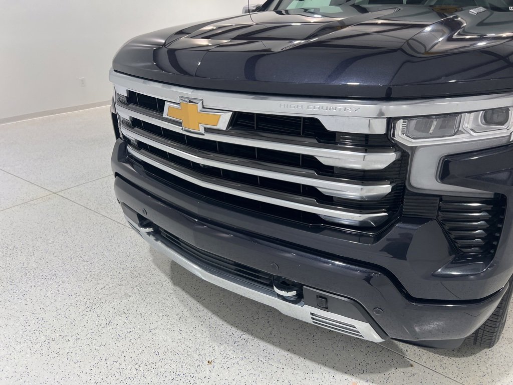 Used 2023 Chevrolet Silverado 1500 High Country w/ High Country Premium Package image 29