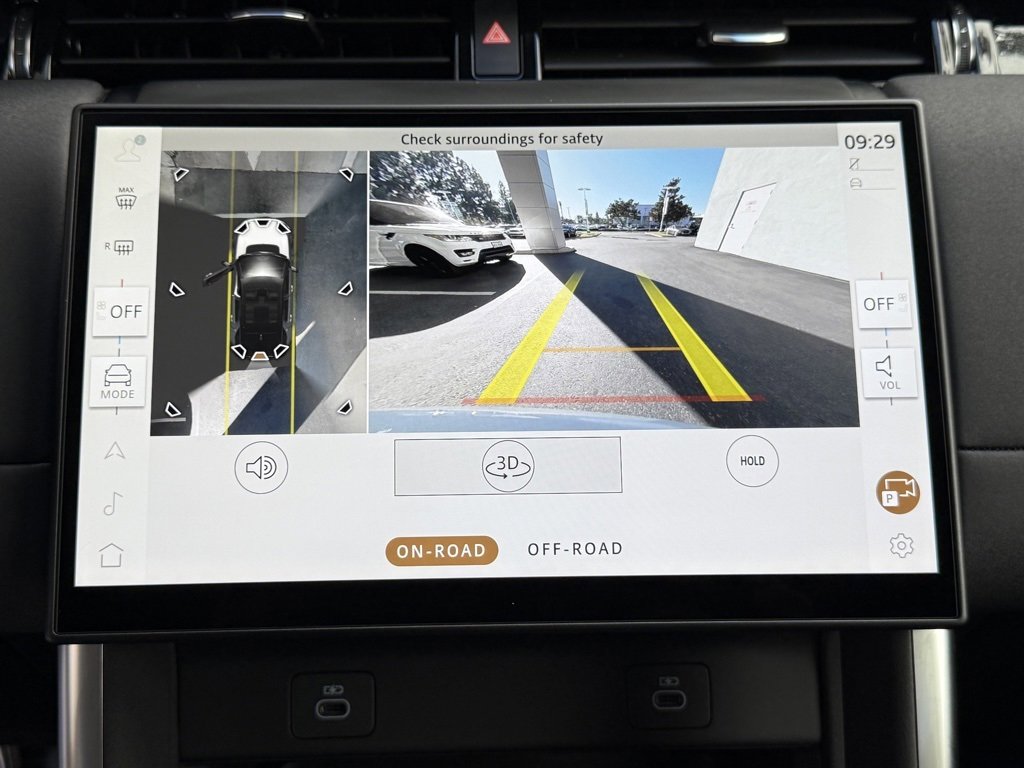 New 2025 Land Rover Discovery Sport S image 24