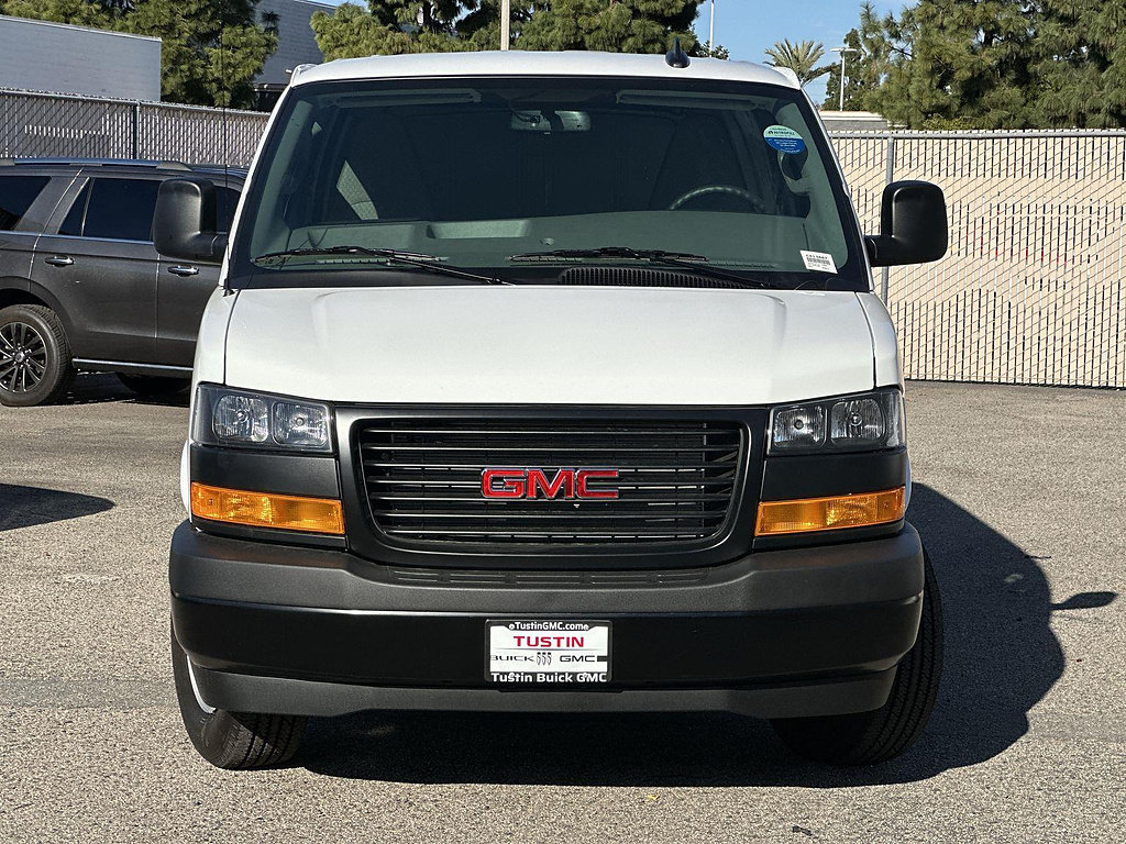 New 2026 GMC Savana 2500 w/ Driver Convenience Package RWD image 2