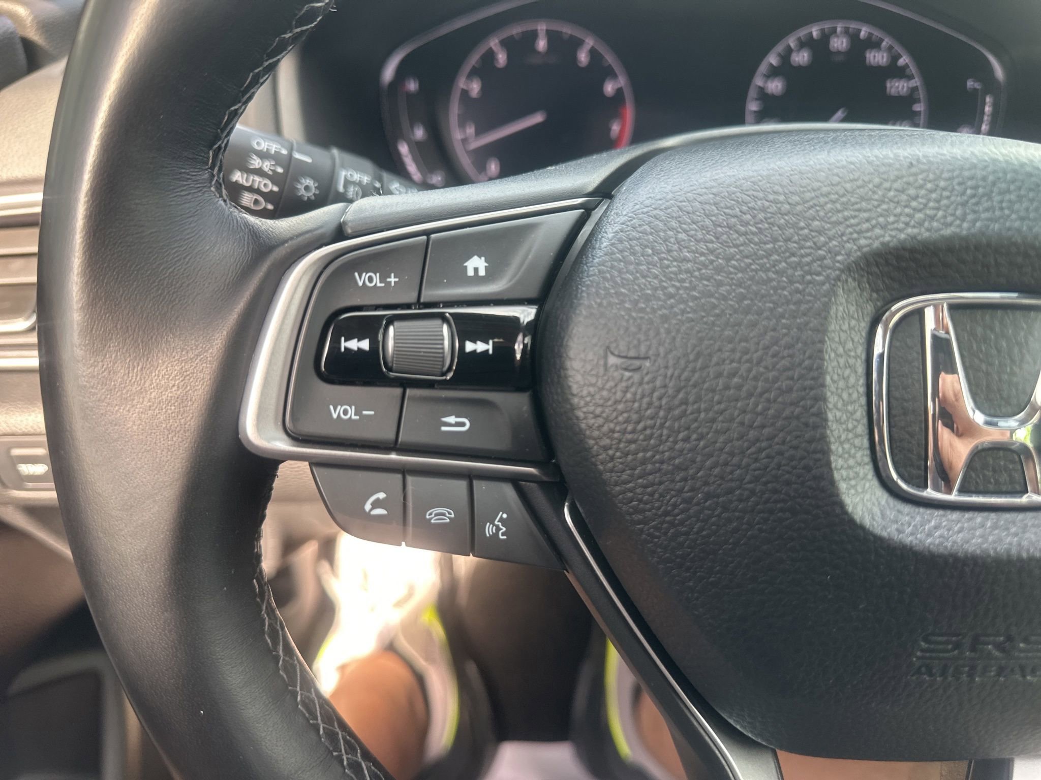 Used 2020 Honda Accord EX-L image 25