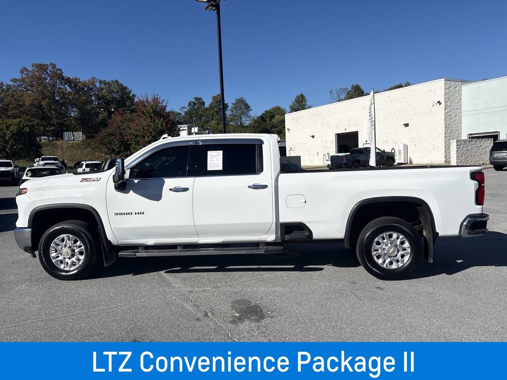 Certified 2024 Chevrolet Silverado 3500 LTZ w/ LTZ Premium Package image 7