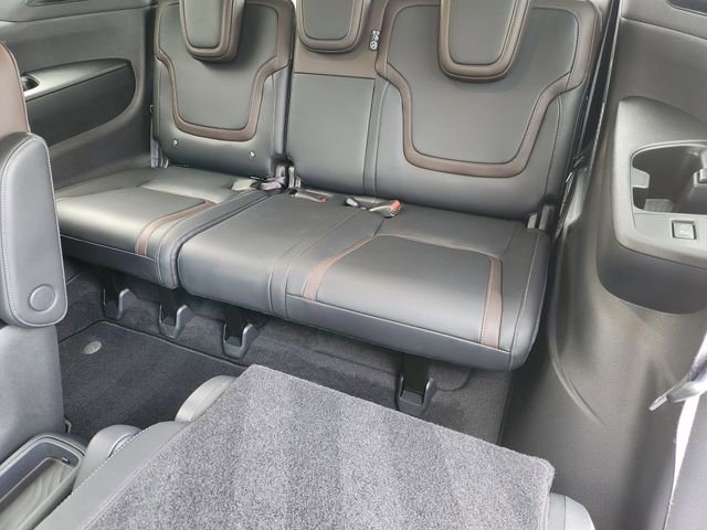 Certified 2025 Nissan Armada SL w/ Captain's Chari Seat Package image 26