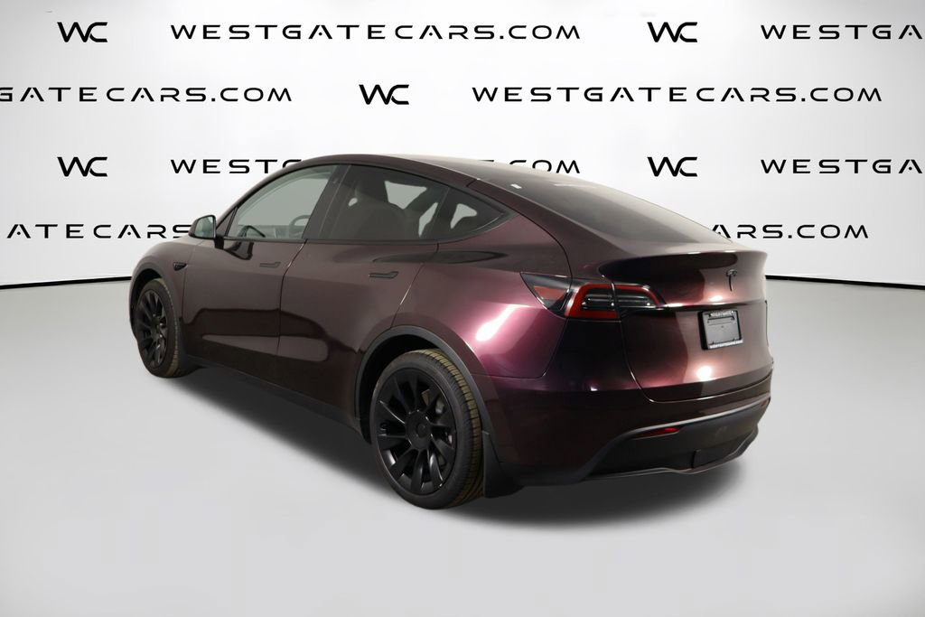 Used 2022 Tesla Model Y Long Range image 39