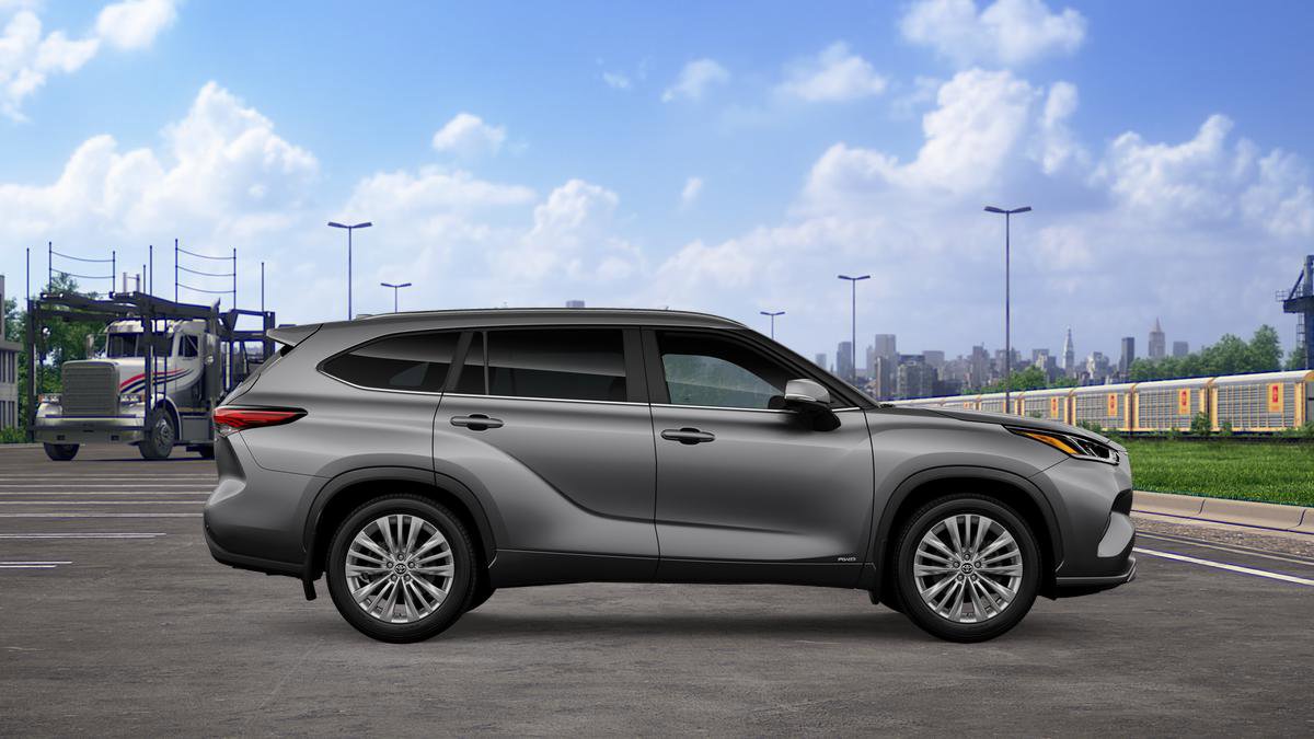 New 2026 Toyota Highlander Platinum image 14