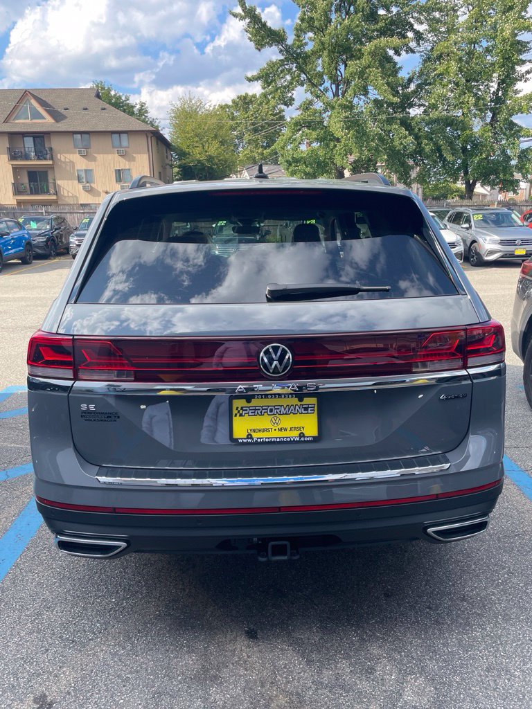 New 2026 Volkswagen Atlas SE AWD/4WD image 11