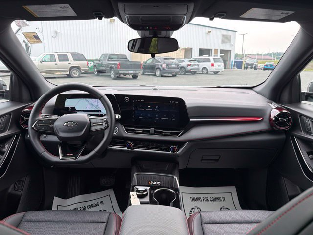Used 2026 Chevrolet Equinox RS AWD/4WD image 13