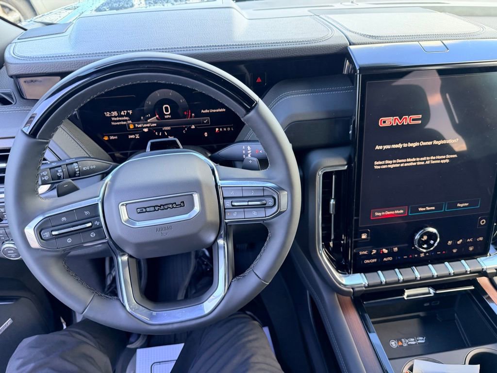 New 2026 GMC Yukon Denali w/ Denali Reserve Package image 18