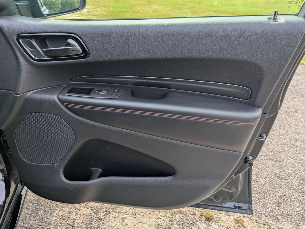 Used 2025 Dodge Durango GT RWD image 34