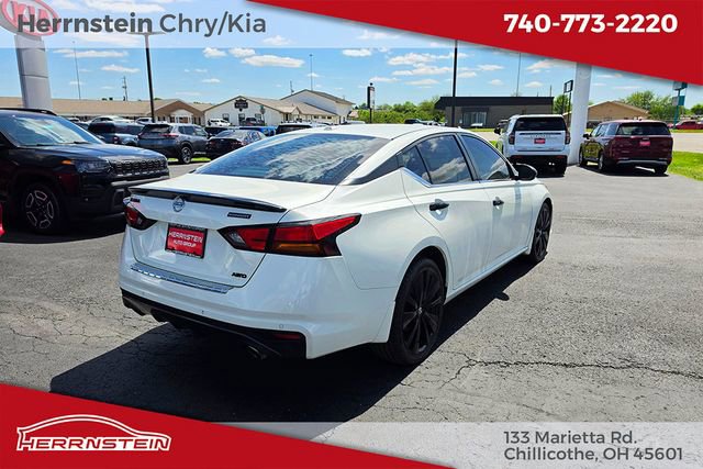 Used 2022 Nissan Altima 2.5 SR w/ Midnight Edition Package AWD/4WD image 30