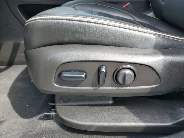 Used 2021 GMC Acadia Denali w/ Denali Technology Package image 20