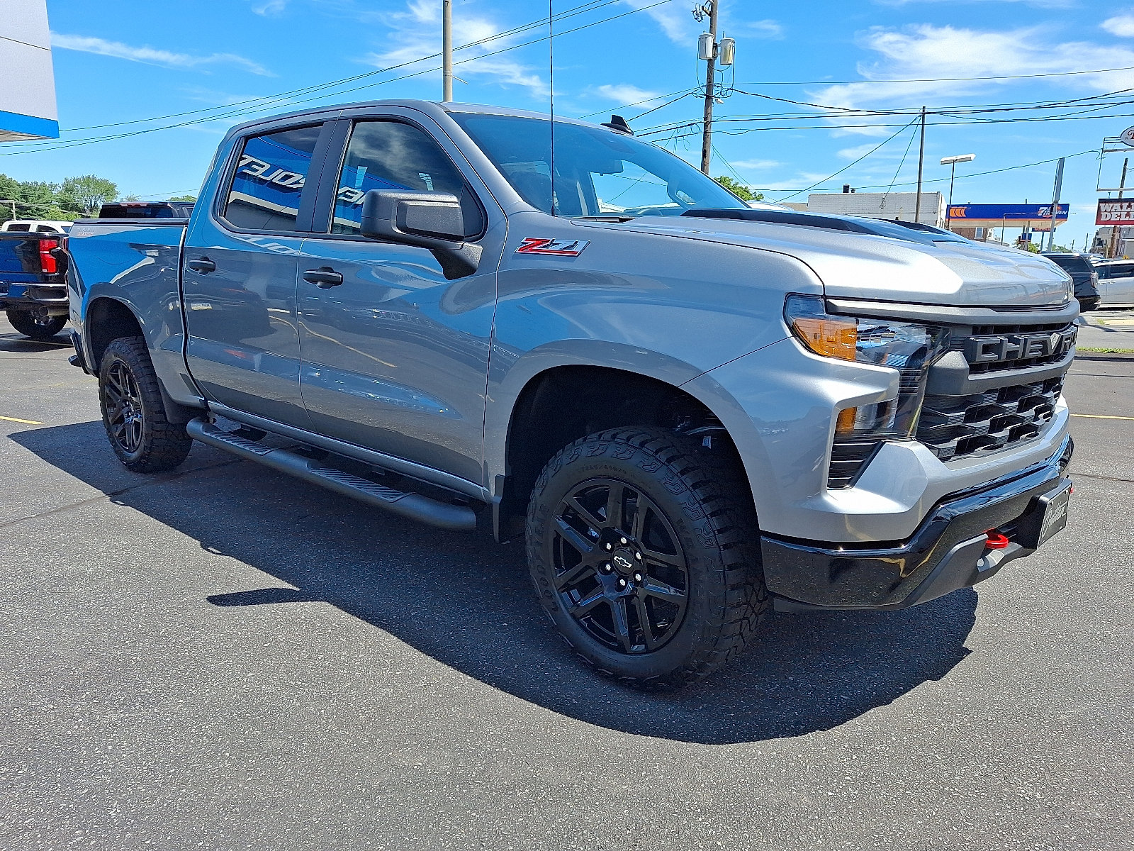 New 2026 Chevrolet Silverado 1500 Custom Trail Boss AWD/4WD image 2