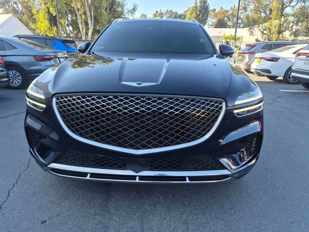Used 2023 Genesis GV70 2.5T AWD/4WD image 3