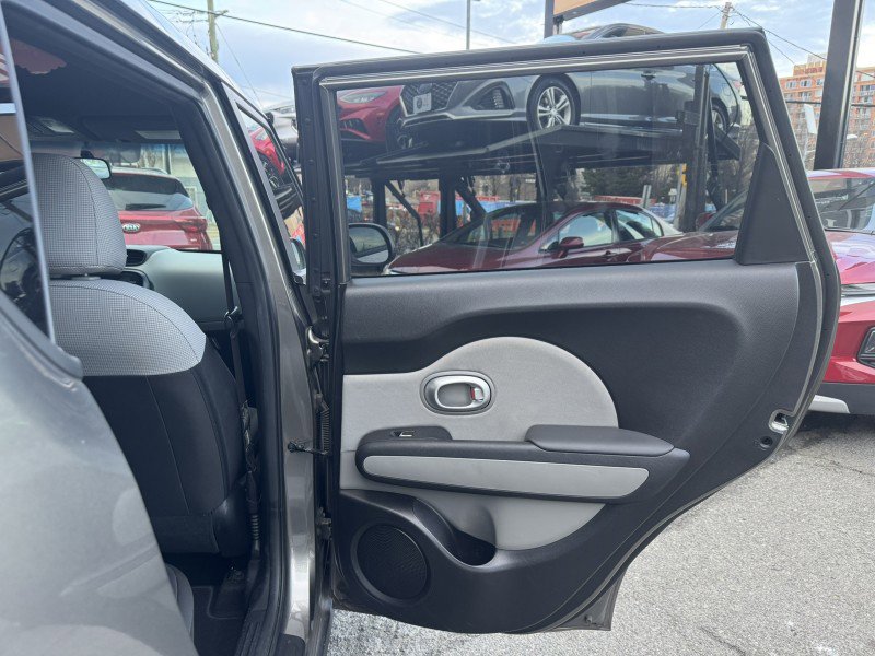 Used 2019 Kia Soul w/ Convenience Package FWD image 13