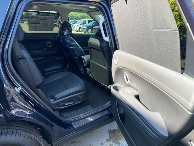 New 2027 Hyundai Palisade Limited FWD image 32