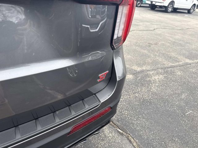 Used 2025 Ford Explorer ST image 5